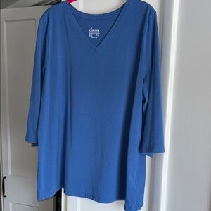 D&Co Blue V-Neck 3/4 Sleeve Top 2x
